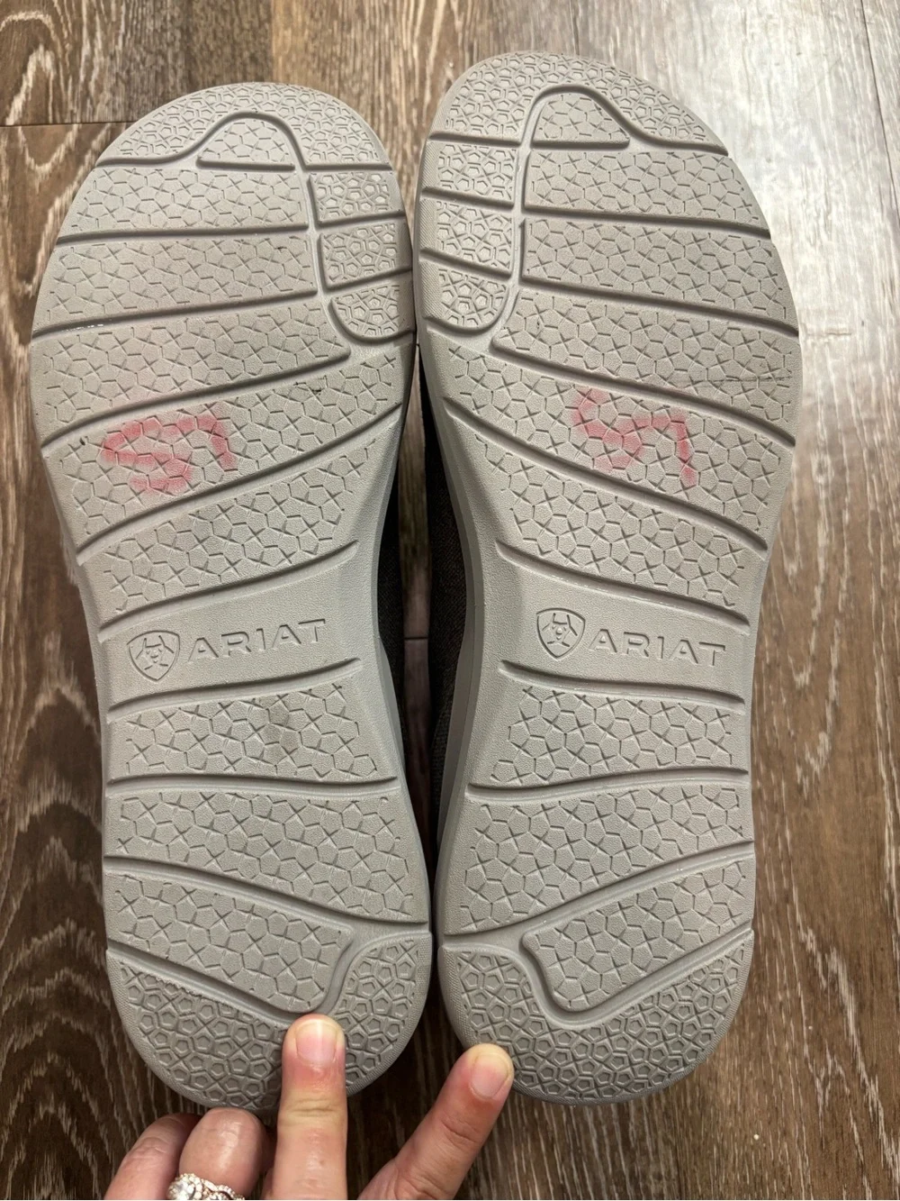 Ariat Hilo Midway Casual Shoes - Charcoal Grey men’s size 14 D.